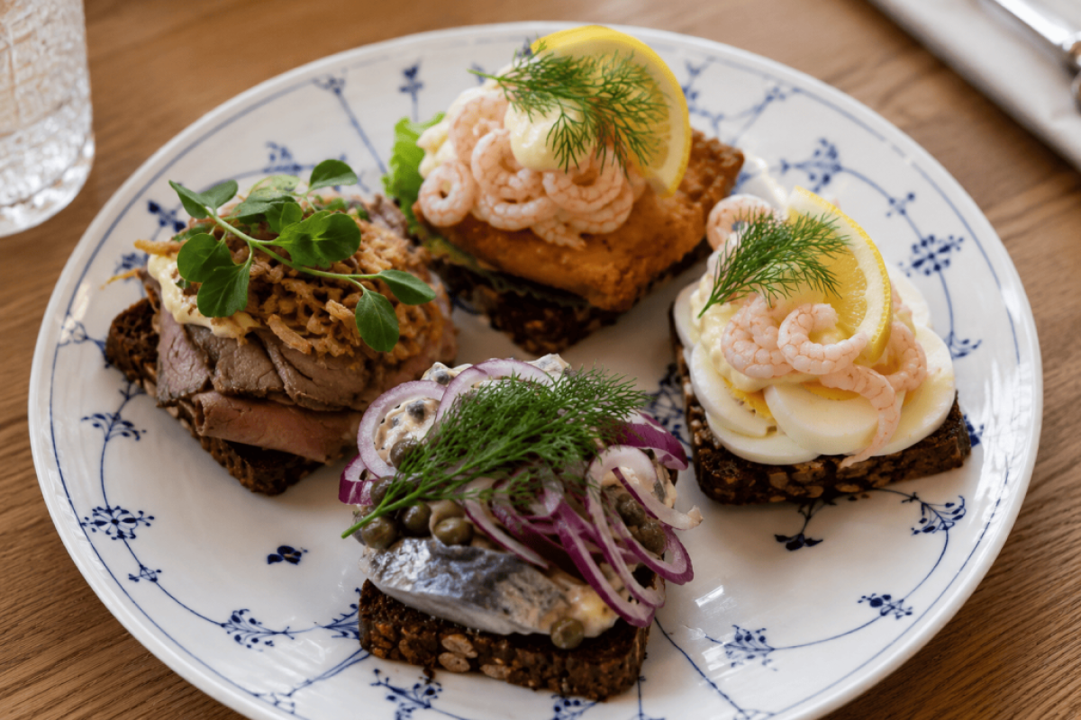 smørrebrød-pluggis